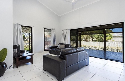 Iluka House | Tais Hideaway