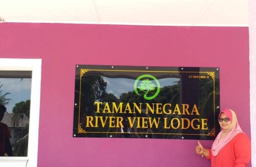 Kuala Tahan Hotel | Taman Negara River View Lodge