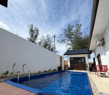 Kampung Sura Masjid House | Tamu Beradu Seaview Private Pool Villa