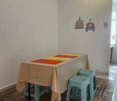 Gual Periok House | Teacher Anis's Homestay
