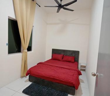 Ijok House | Teratak khailaa homestay puncak alam - No pork, no smoking,no alcohol,no pet
