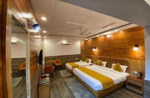 Bhimtal Hotel | The Aesthetic Hotel & Restaurant