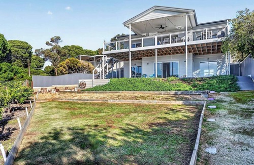 Second Valley House | The Ark Beachside Sanctuary with Valley Views