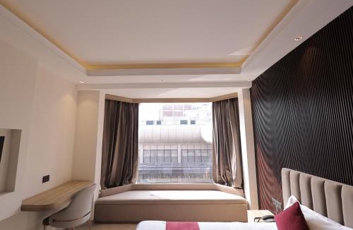 Noida Hotel | The Aura Hotel & Resort