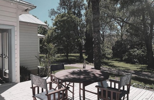 Blayney House | The Avenue Anahdale - Hidden 2.7 Acre Estate in town