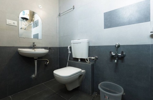 Kottakuppam Hotel | The Base Inn