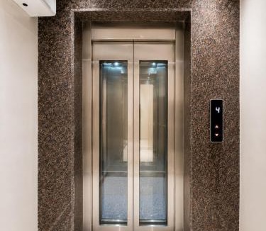 New Town Apartment | The Bay Suites - NIS