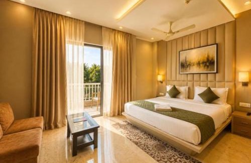 Puri Resort | The Bay Suites - Sea Beach Front Hotel - Rooftop Infinity Pool - Balcony & Sea View In All Rooms - New Marine Drive Road - Complimentary Breakfast