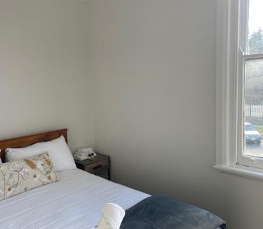 Uralla Hotel | The Bolt Inn