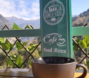 Dugalbitta Hotel | The Bunker House