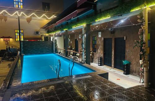 Chinatown Hostel | The Century Hostel George Town 乔治市世纪青旅