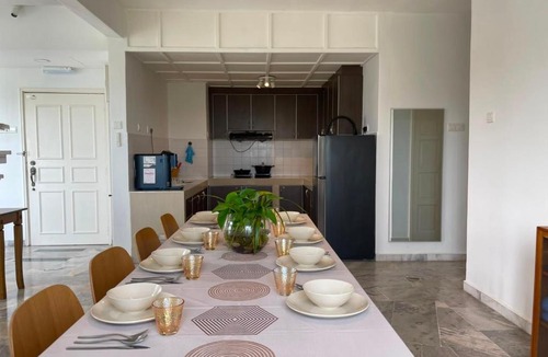 Baharu Apartment | The Coastal Penthouse PD, Seaview, BBQ, 4-10Pax