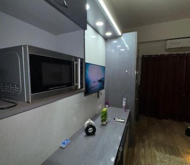 Greater Noida Apartment | The Crown Seven Stay