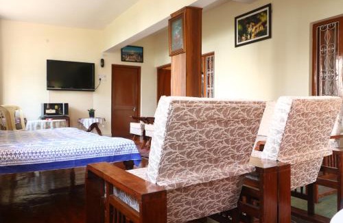 Pauri House | The Deodar Inn Homestay