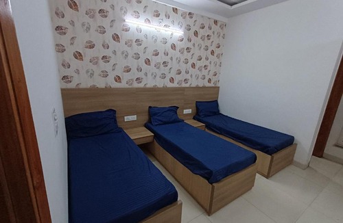 Knowledge Park III Hostel | The Elite Ambience Hotel