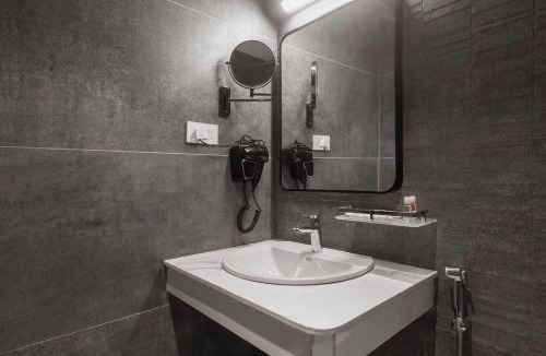 Thanjavur Hotel | The Emerald