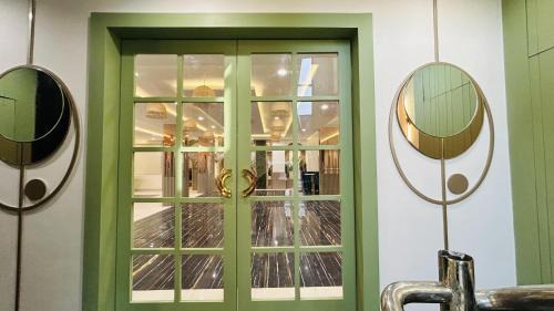 Gwalior Hotel | The Gamora
