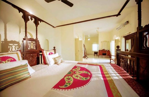 Bolpur Hotel | The Garden Bungalow