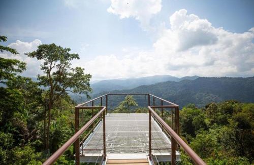 Bukit Tinggi Resort | The Garden Stay in Red House at Bukit Tinggi