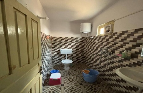 Gobind Dham Hotel | The Gauri Huts And Restaurant
