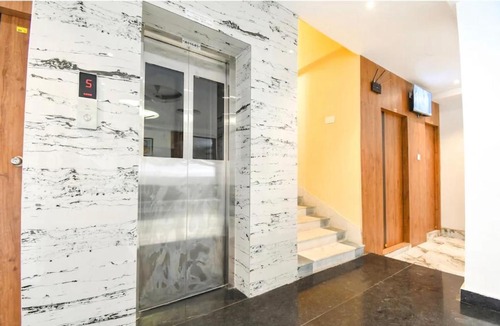 Tarapith Hotel | The Golden Plaza