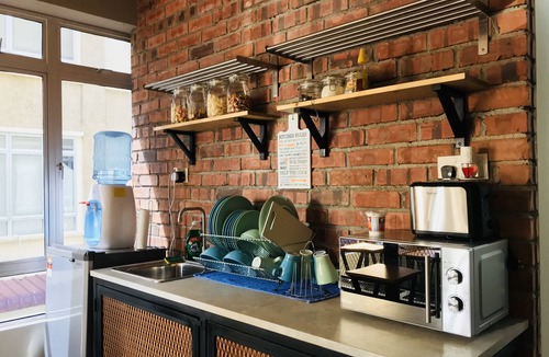 Kota Warisan Hostel | The Good Travelers Hostel - KL Airport