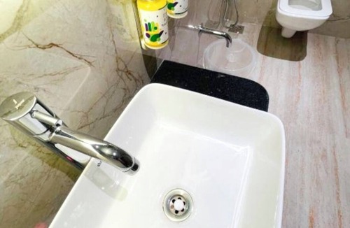 Mahipalpur Bed & Breakfast | The Grace b&B