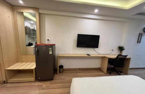 Shyam Nagar Apartment | The Grand Anukampa Studio by Anks Hospitality