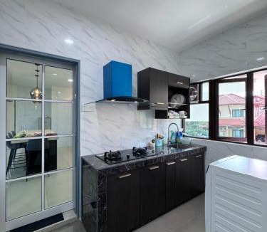 Ampang Jaya House | The Grand Beverly, Ampang