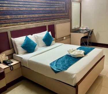 Madiwala Hotel | The Grand Krishna Rooms