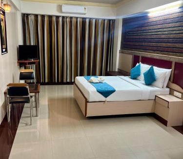 Madiwala Hotel | The Grand Krishna Rooms