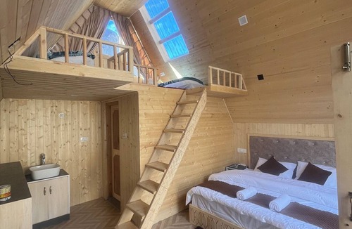 Chitkul Hotel | The Grand Lamkhaga By Mountain Bee