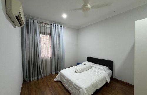 Shah Alam House | The Haven at Divina with Kids Pool!