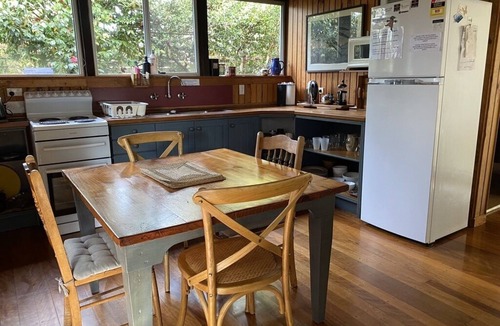Bawley Point House | "The Hideaway", a handcrafted beach shack with modernist sensibilities.