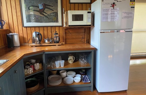 Bawley Point House | "The Hideaway", a handcrafted beach shack with modernist sensibilities.