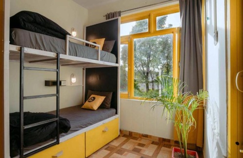 Gunehr Hostel | The Hosteller Bir