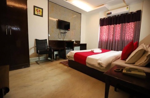 DLF City Hotel | The Hotel Shaurya By Vagmi Hospitality