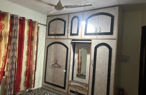 Srinagar House | The Humble Abode