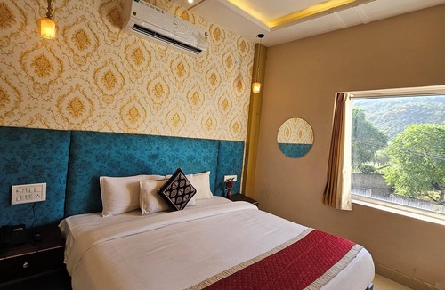 Kookas Hotel | The Indraj Palace Hotel