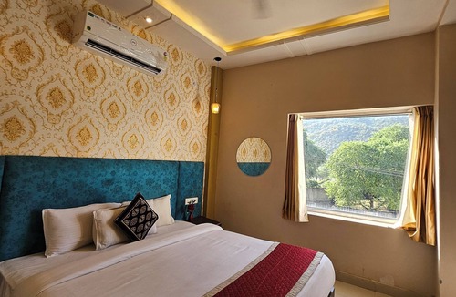 Kookas Hotel | The Indraj Palace Hotel