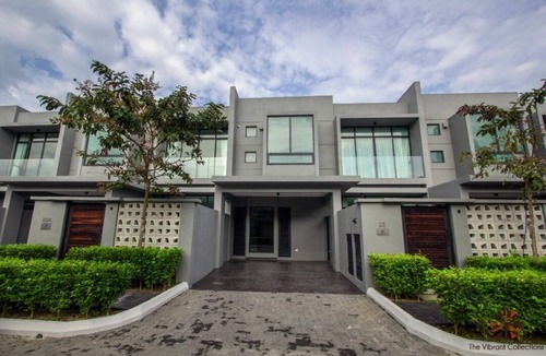 Pantai Tengah Villa | The Langkawi Luxury