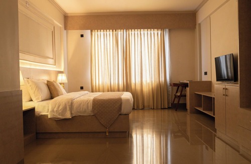 Henima Hotel | The Layover Hotel