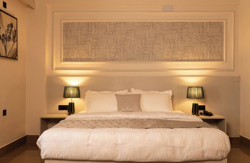 Henima Hotel | The Layover Hotel