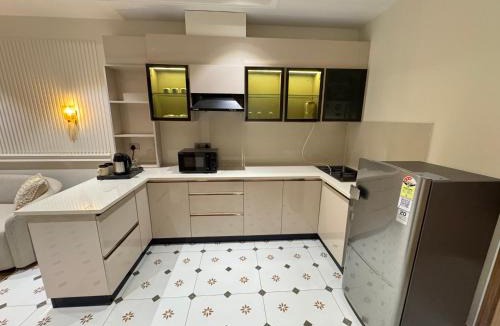 Gurugram Apartment | The Lodgers One and Two BHK Service Apartments Sector 45
