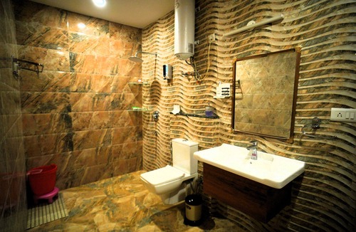 Taoru Hotel | The Mannat Farms