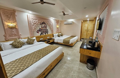 Shivpuri Hotel | The Mewar Palace and Resort