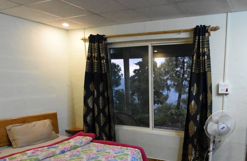Almora Hotel | The Moksha Retreat