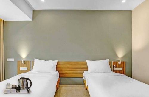 Uddar Hotel | THE MOON HOTEL PANVEL