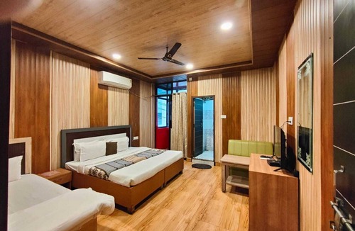 Rishikesh Hotel | The Mountain View Tapovan- By Tree Town Hospitality