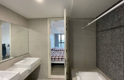 Mont Kiara Hotel | The OOAK Suites and Residences at Sunway 163 (Kiara 163)